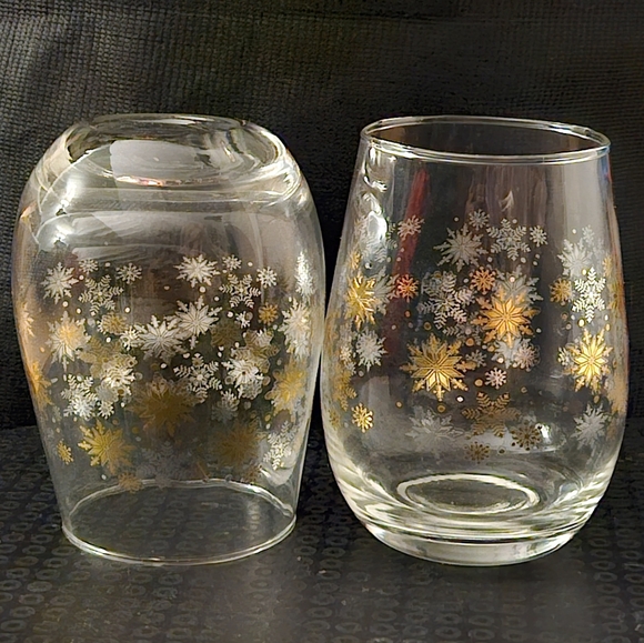 Gold and Silver Snowflake Glasses - Picture 1 of 8